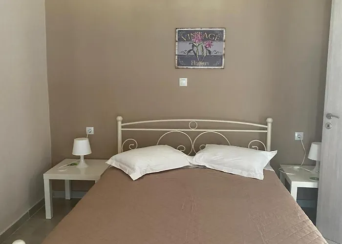 Tsatsoni * Βελίκα