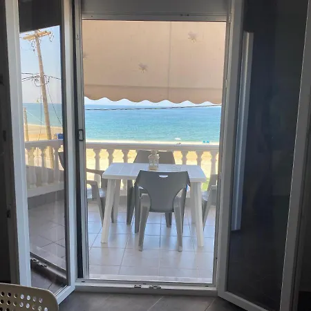 Tsatsoni Apartman Velíka