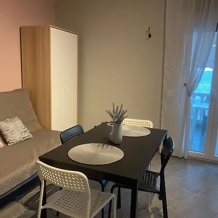 Tsatsoni Apartment