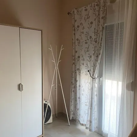 Tsatsoni Apartment *