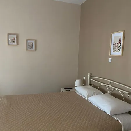 Tsatsoni Apartment