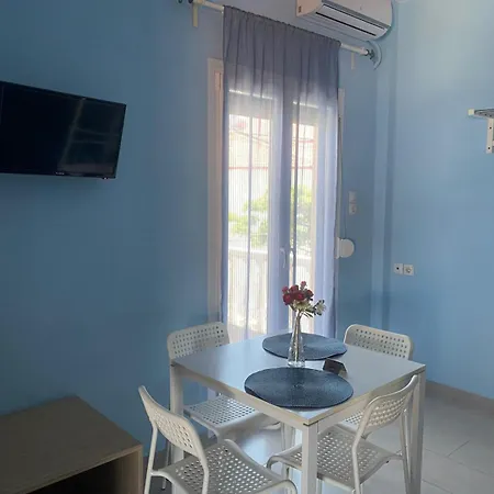 Tsatsoni Apartment *
